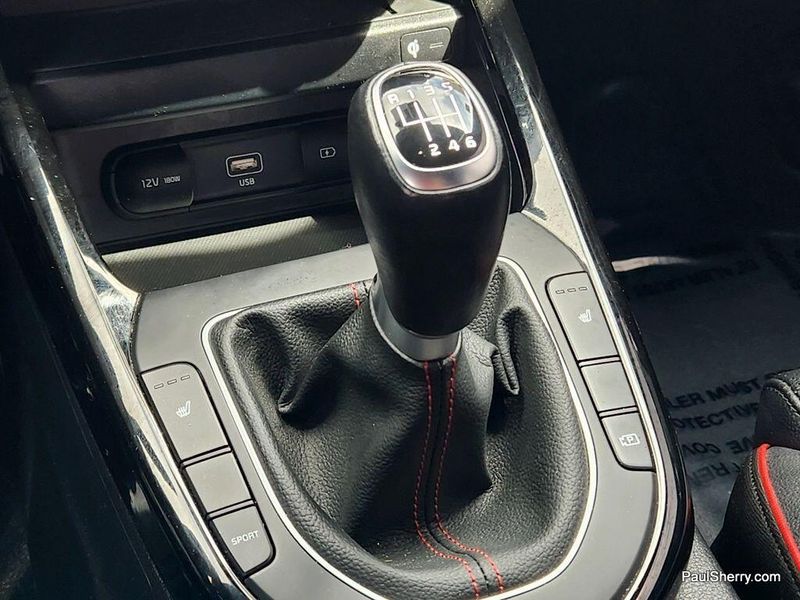 2023 Kia Forte GTImage 40