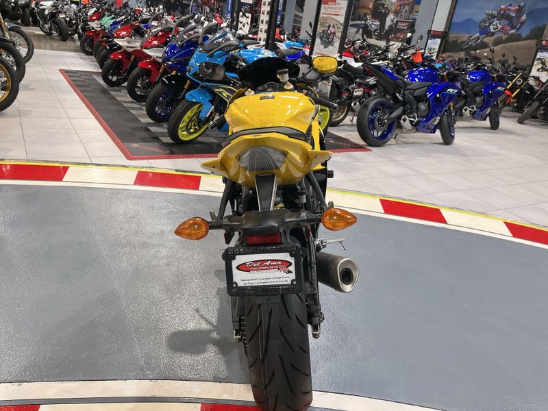 Used 2016 Yamaha YZF-R6 CA Image 26