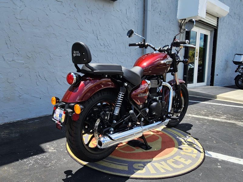 New 2024 Royal Enfield METEOR 350 Image 13
