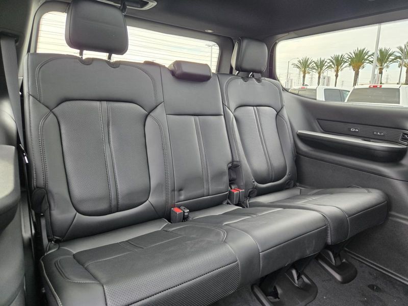 2026 Jeep Grand Wagoneer Limited Reserve 4x4