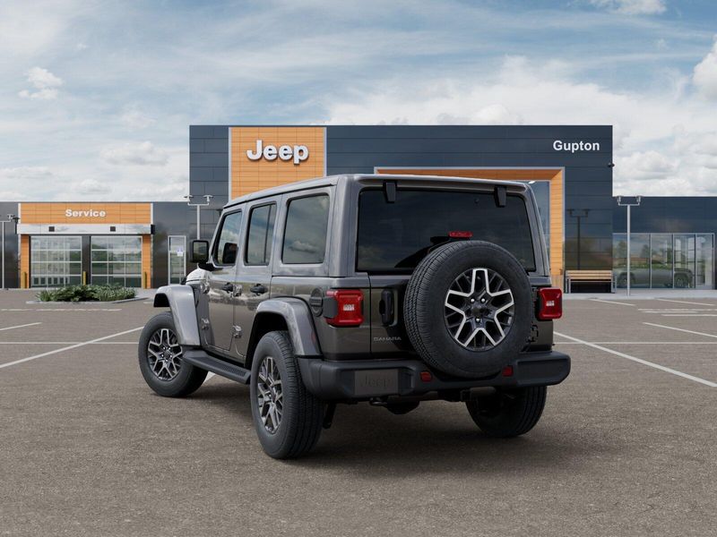 New 2026 Jeep Wrangler 4-door SaharaImage 3