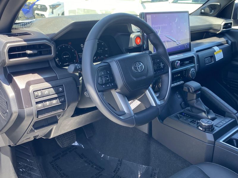 New 2025 Toyota 4Runner TRD Off Road PremiumImage 13