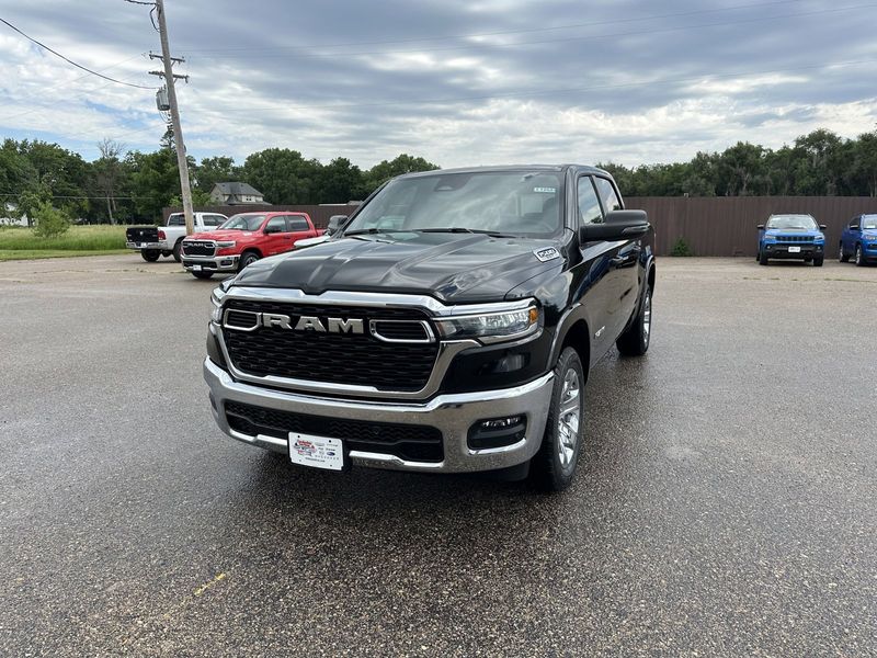 2025 RAM 1500 Big Horn Crew Cab 4x4 5