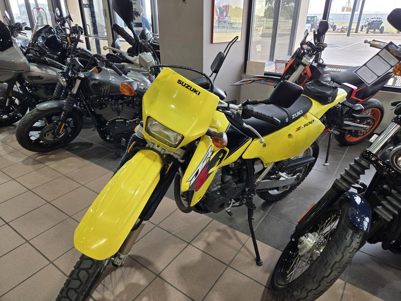 Used 2001 Suzuki DRZ400SK1 Image 3