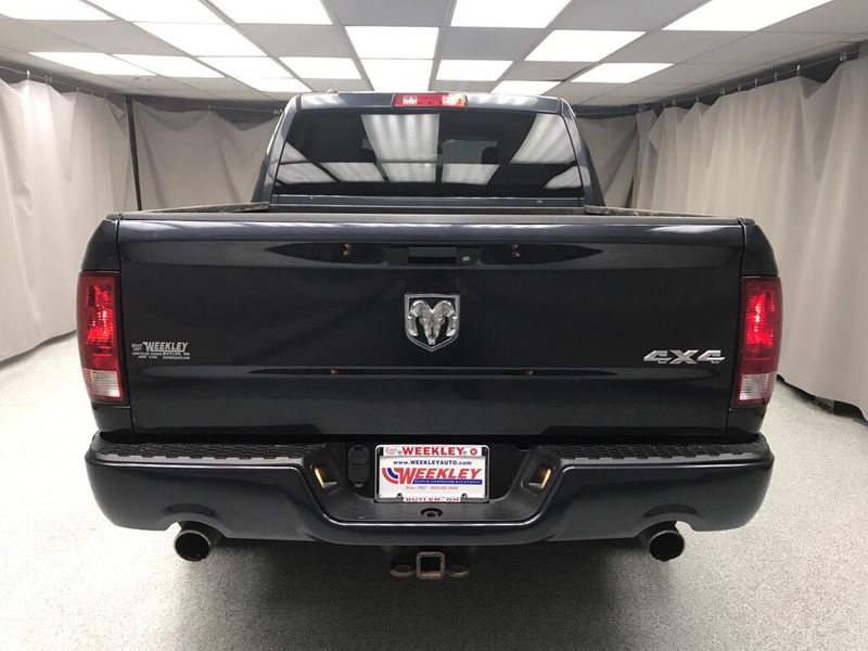 Used 2014 RAM 1500 ExpressImage 3