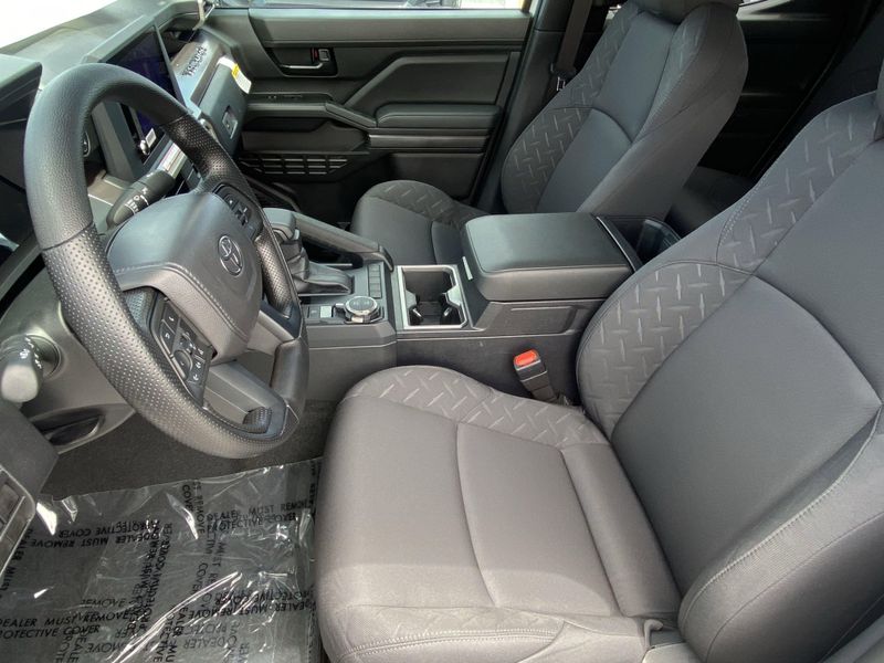 New 2025 Toyota Tacoma SR5Image 14