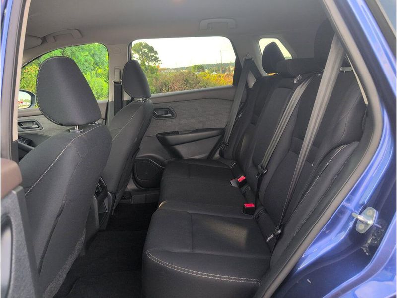 Used 2023 Nissan Rogue SImage 28