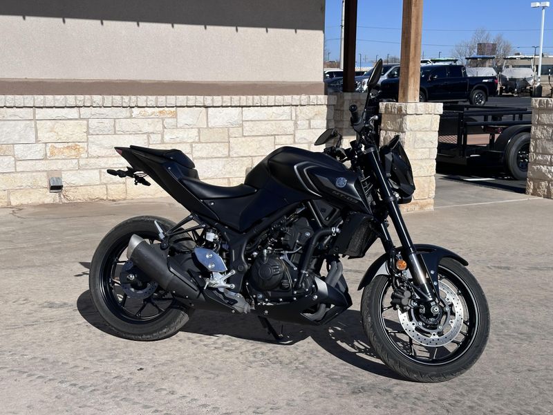 USED 2024 YAMAHA MT03 Image 5