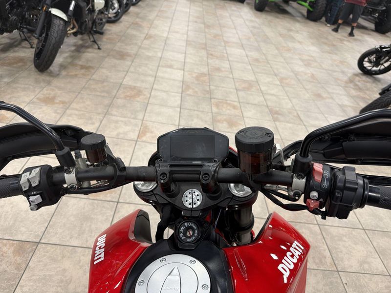 Used 2020 Ducati HYPERMOTARD 950 Image 20