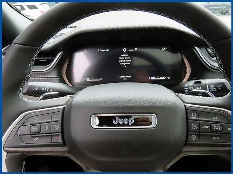 2025 Jeep Grand Cherokee LimitedImage 16