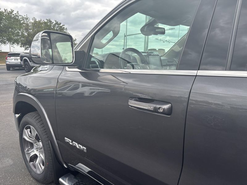 Used 2020 RAM 1500 LaramieImage 12
