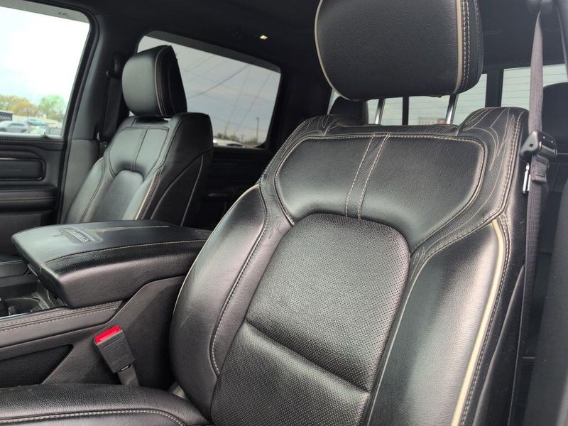 2023 RAM 1500 LimitedImage 14