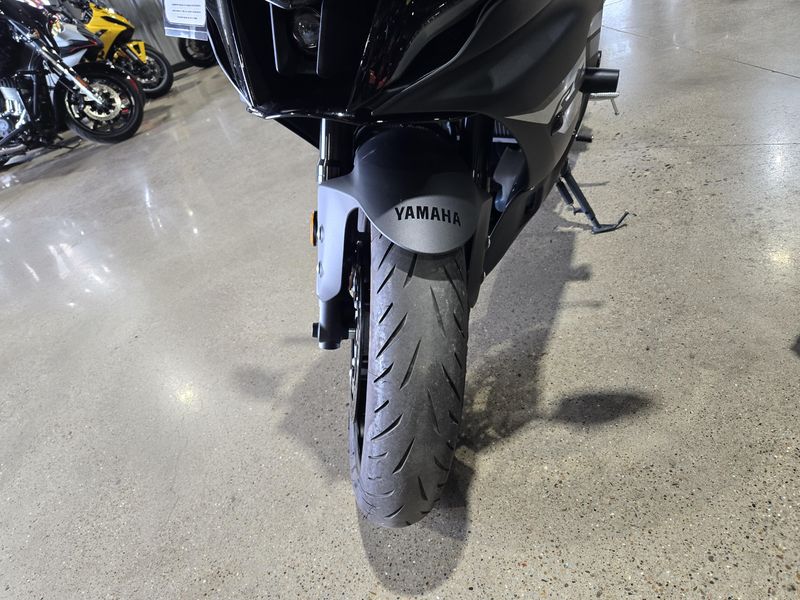 Used 2024 Yamaha YZFR7 Image 16