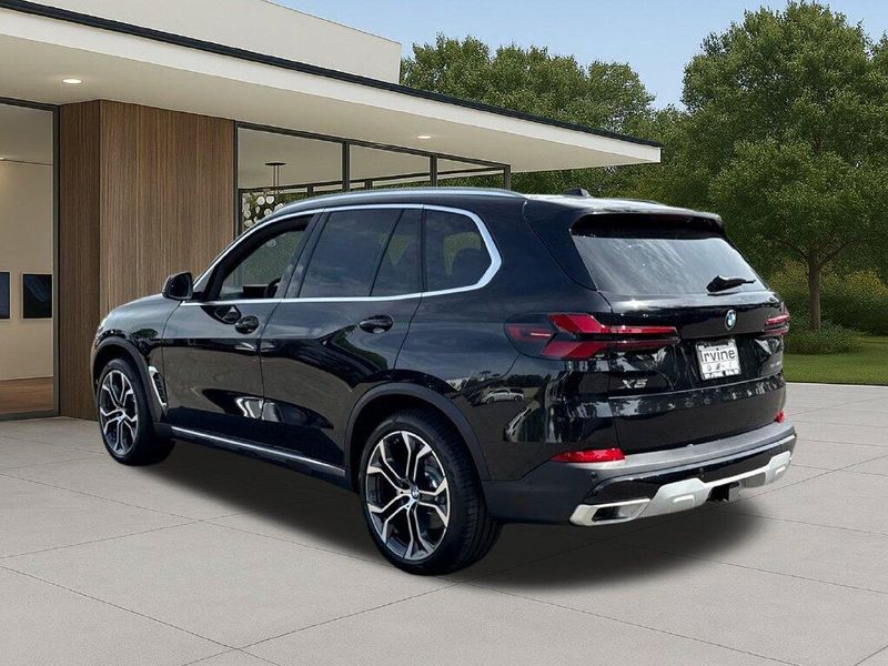 New 2026 BMW X5 sDrive40iImage 11