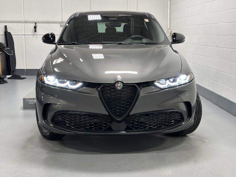 New 2025 Alfa Romeo Tonale AwdImage 6