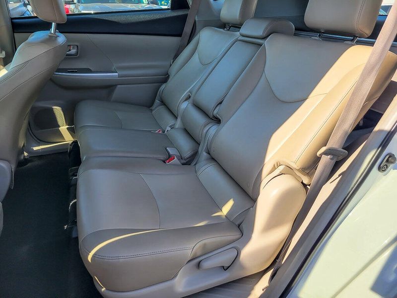 2012 Toyota Prius V Two photo 12