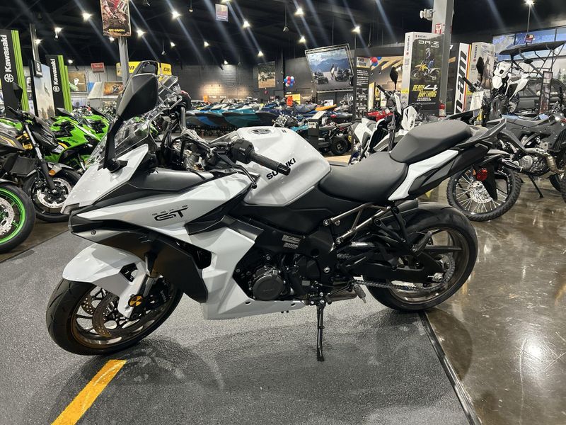 New 2026 Suzuki GSX-S1000GT+ Image 10