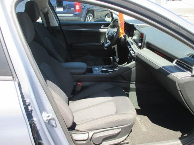 2023 Kia K5 LXSImage 23
