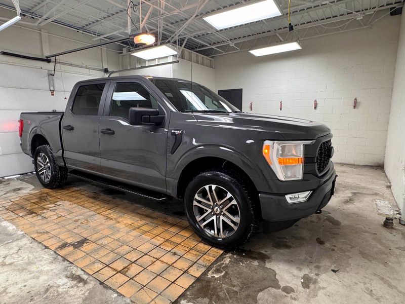 2021 Ford F-150 XLImage 2