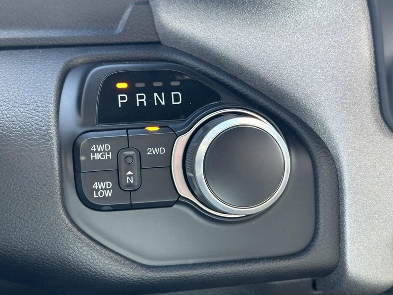 2024 RAM 3500 TradesmanImage 19