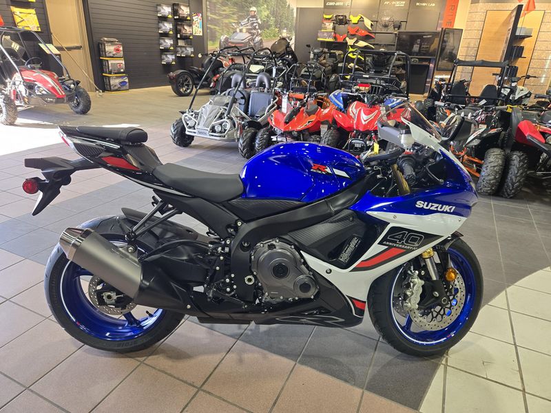 NEW 2026 SUZUKI GSXR750Z 40TH ANNIVERSARY EDITION Image 2