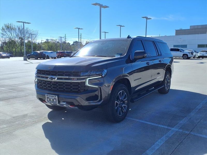 Used 2021 Chevrolet Suburban Z71Image 2