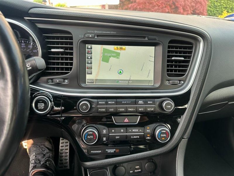 2015 Kia Optima SXLImage 8