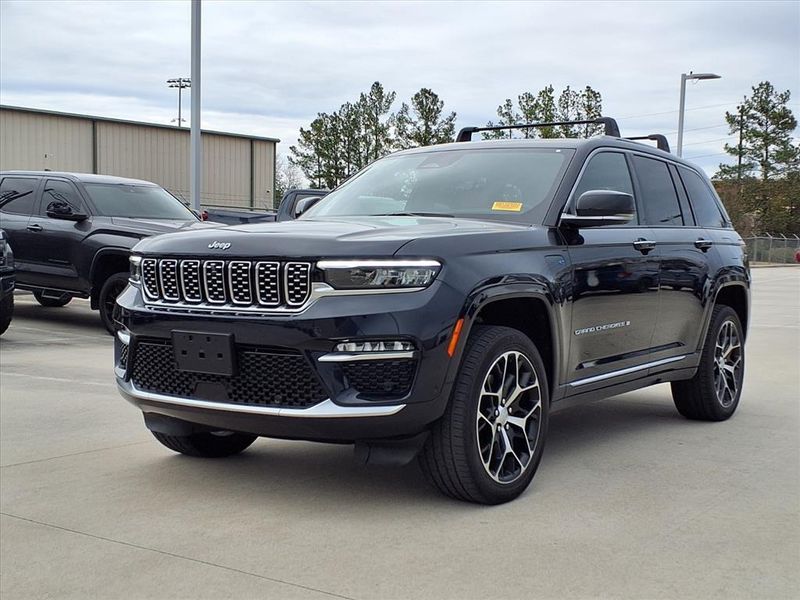 Used 2023 Jeep Grand Cherokee Summit Reserve 4xeImage 5