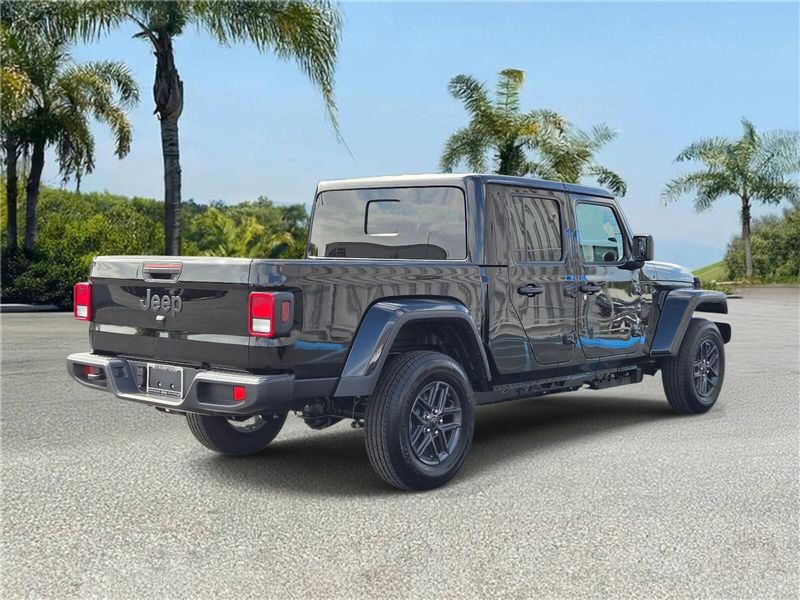 New 2026 Jeep Gladiator Sport S 4x4