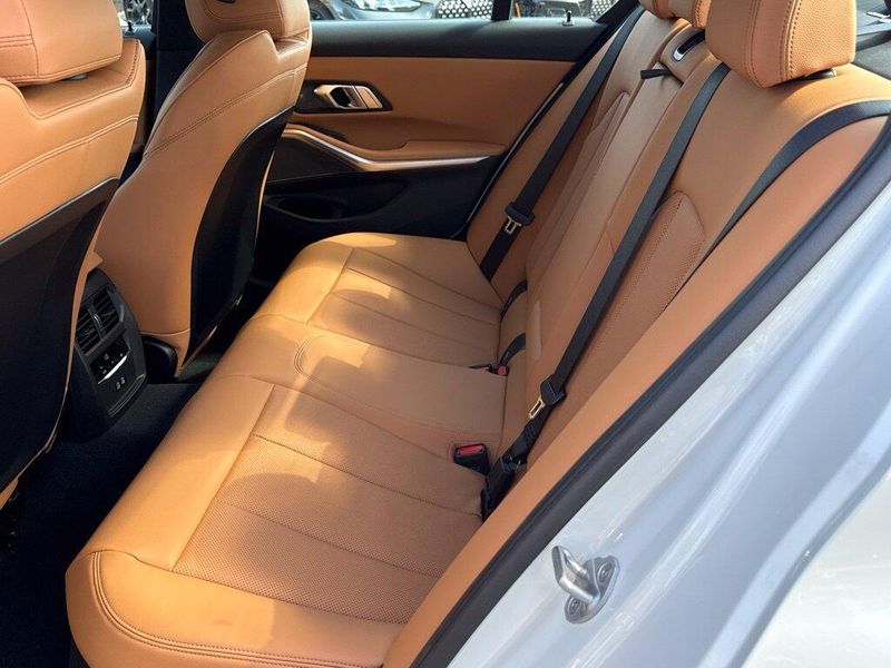 New 2026 BMW 3 Series 330iImage 27