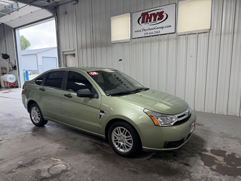 Used 2008 Ford Focus Image 1