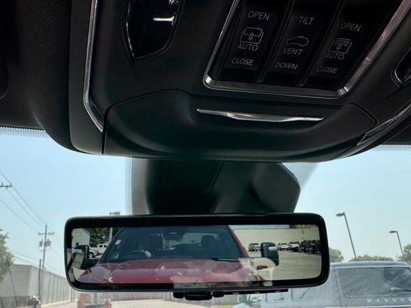 New 2026 Jeep Grand Cherokee Limited Reserve 4x4Image 19