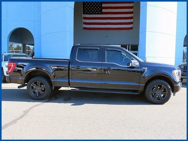 2021 Ford F-150 XLTImage 2