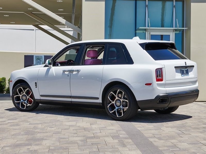 2021 Rolls-Royce Cullinan Black BadgeImage 8