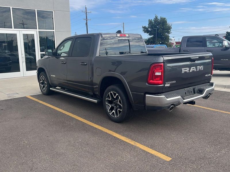 2025 Ram 1500 Laramie photo 4