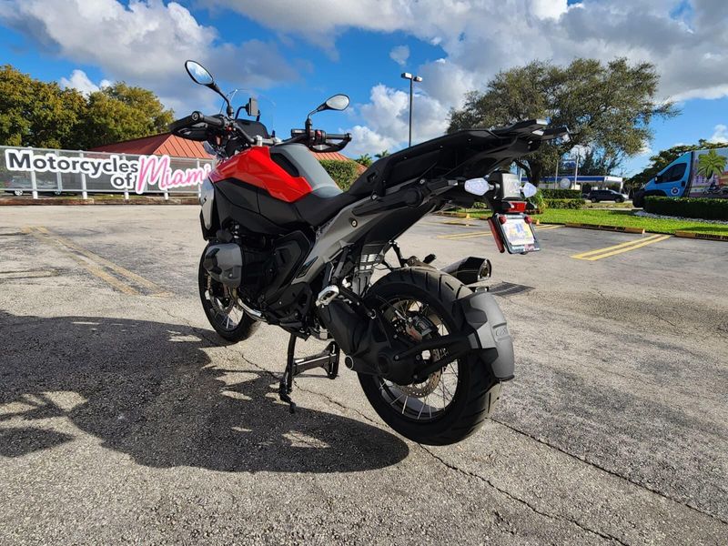 2026 BMW R 1300 GSImage 7