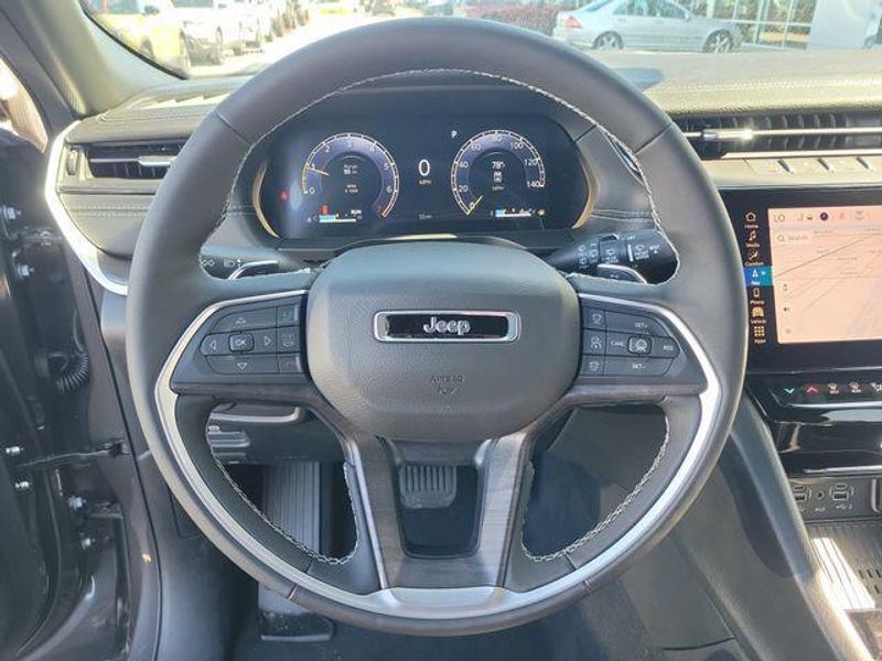 New 2026 Jeep Grand Cherokee L Limited Reserve 4x4