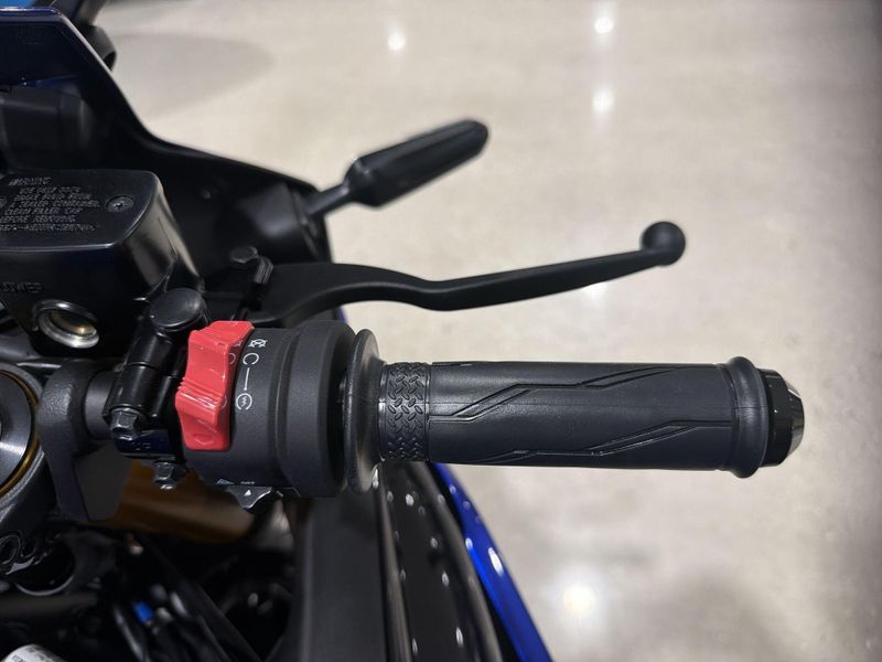 New 2026 Yamaha YZF-R3 ABS Image 27