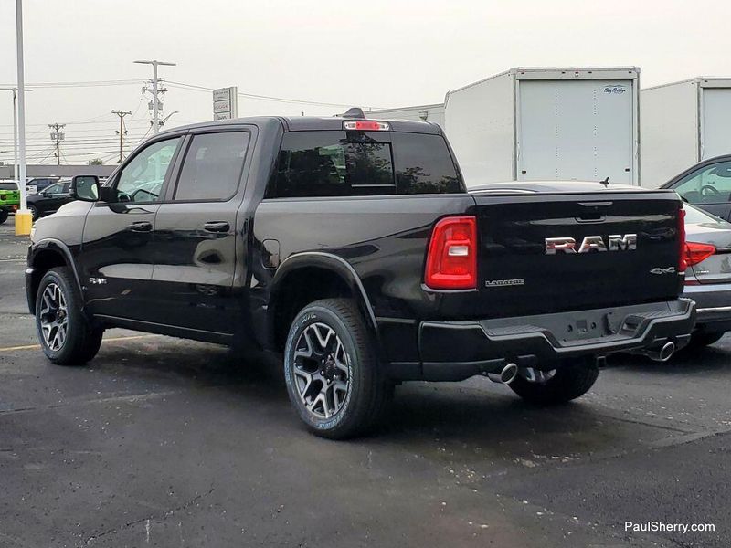 2025 RAM 1500 Laramie Crew Cab 4x4 5