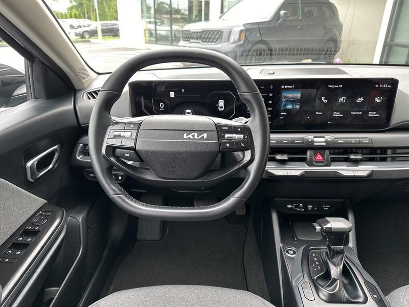 2025 Kia K4 EXImage 25