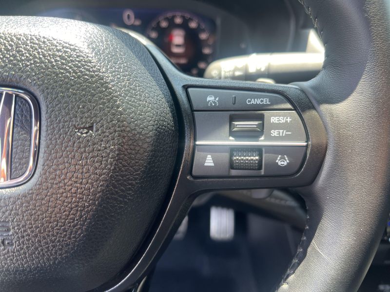 New 2025 Honda Accord Hybrid SportImage 12