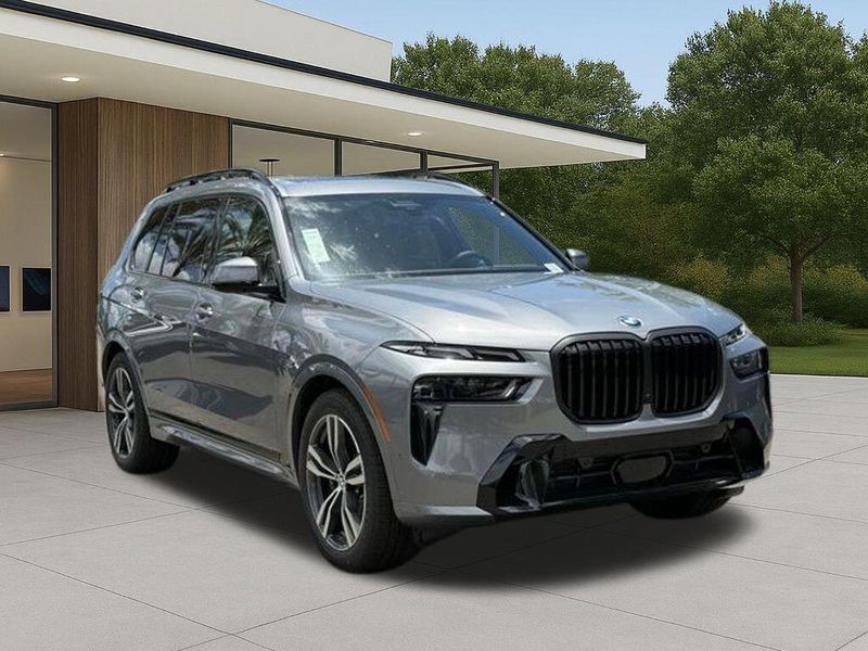 New 2027 BMW X7 xDrive40iImage 5