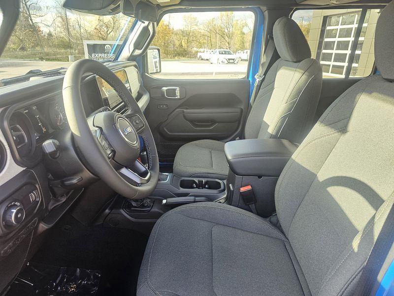 New 2026 Jeep Wrangler 4-door WillysImage 7