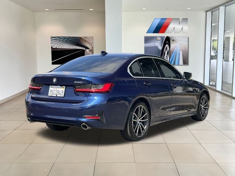 2020 BMW 3 Series 330iImage 7