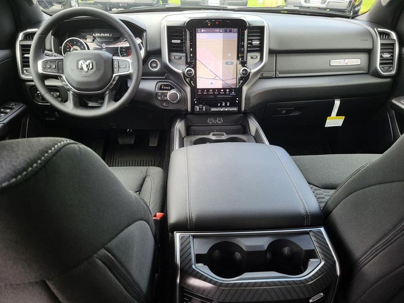 2025 RAM 1500 Lone Star Crew Cab 4x4 5