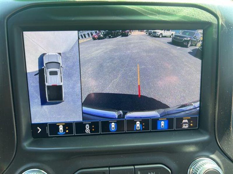 2020 GMC Sierra 1500 AT4Image 22