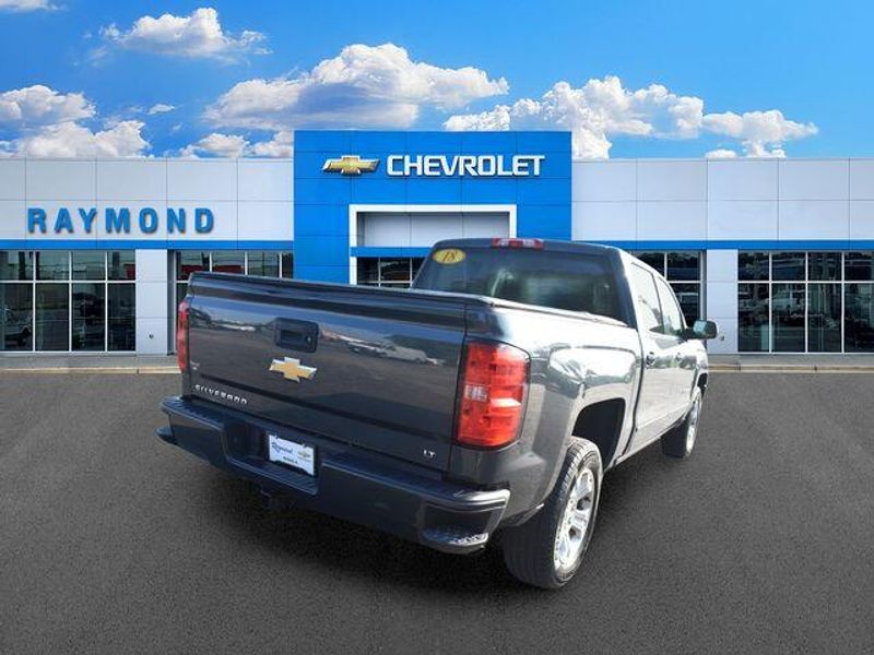 Used 2018 Chevrolet Silverado 1500 LTImage 3