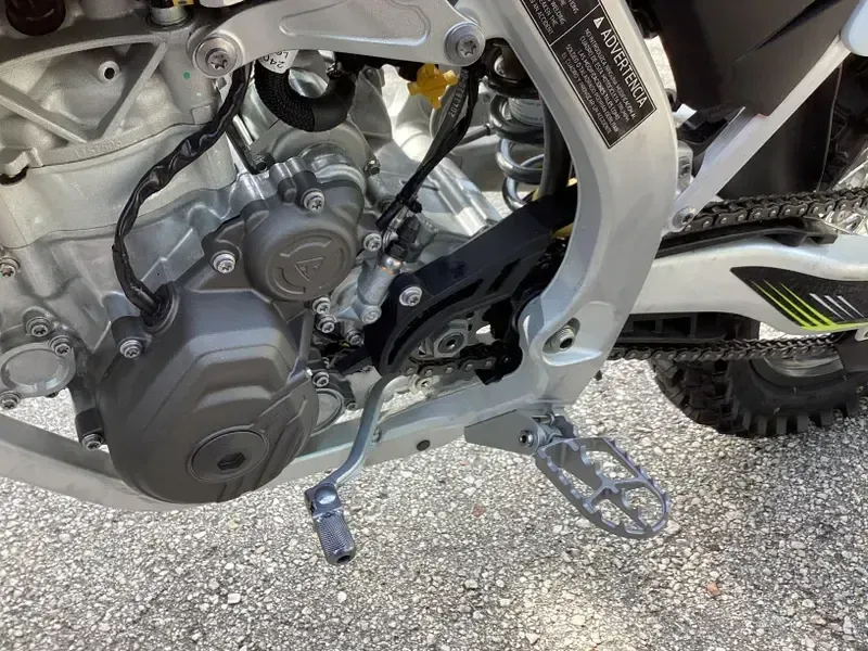 2025 Triumph TF 450-RC Edition