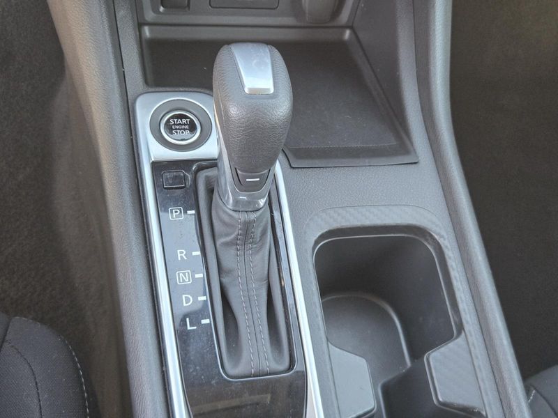 Used 2025 Nissan Sentra SV CVT