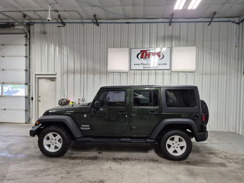 2011 Jeep Wrangler Unlimited SportImage 14